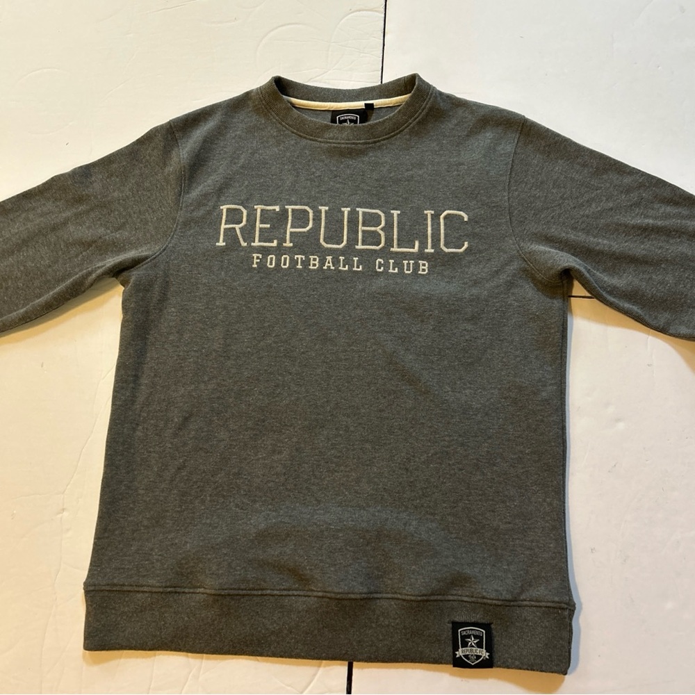 Sacramento Republic Football Club Gray thick long sleeve top/sweater.